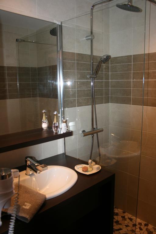 L Or Du Temps Hotel Saint-Alban  Ruang foto
